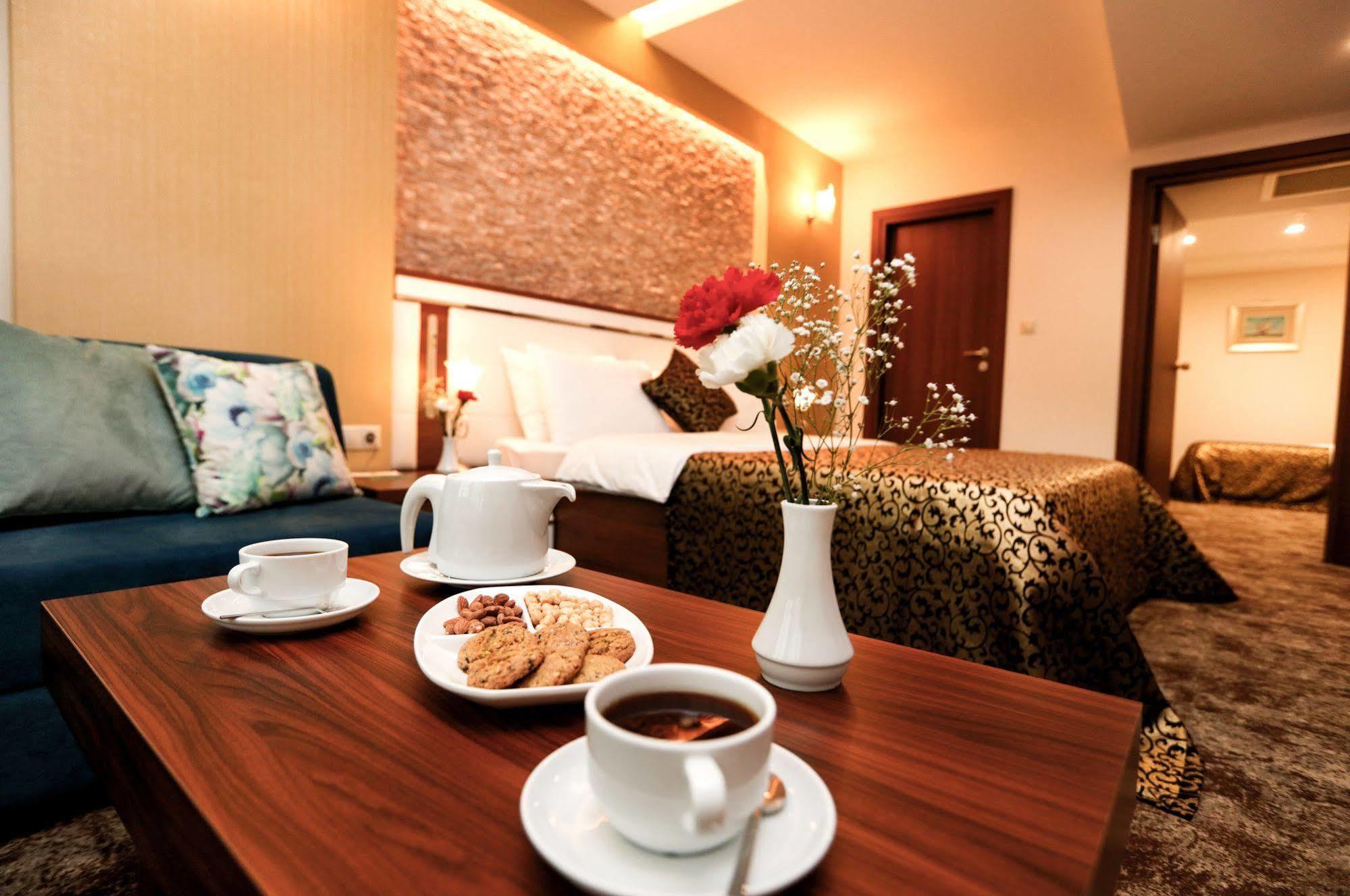 Ts Gold Otel Τραμπζόν Εξωτερικό φωτογραφία